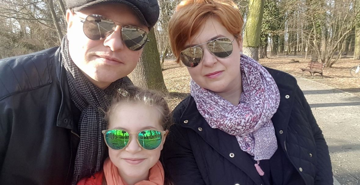 Wojciech, Dorota i Julia - rodzina Prackich w komplecie