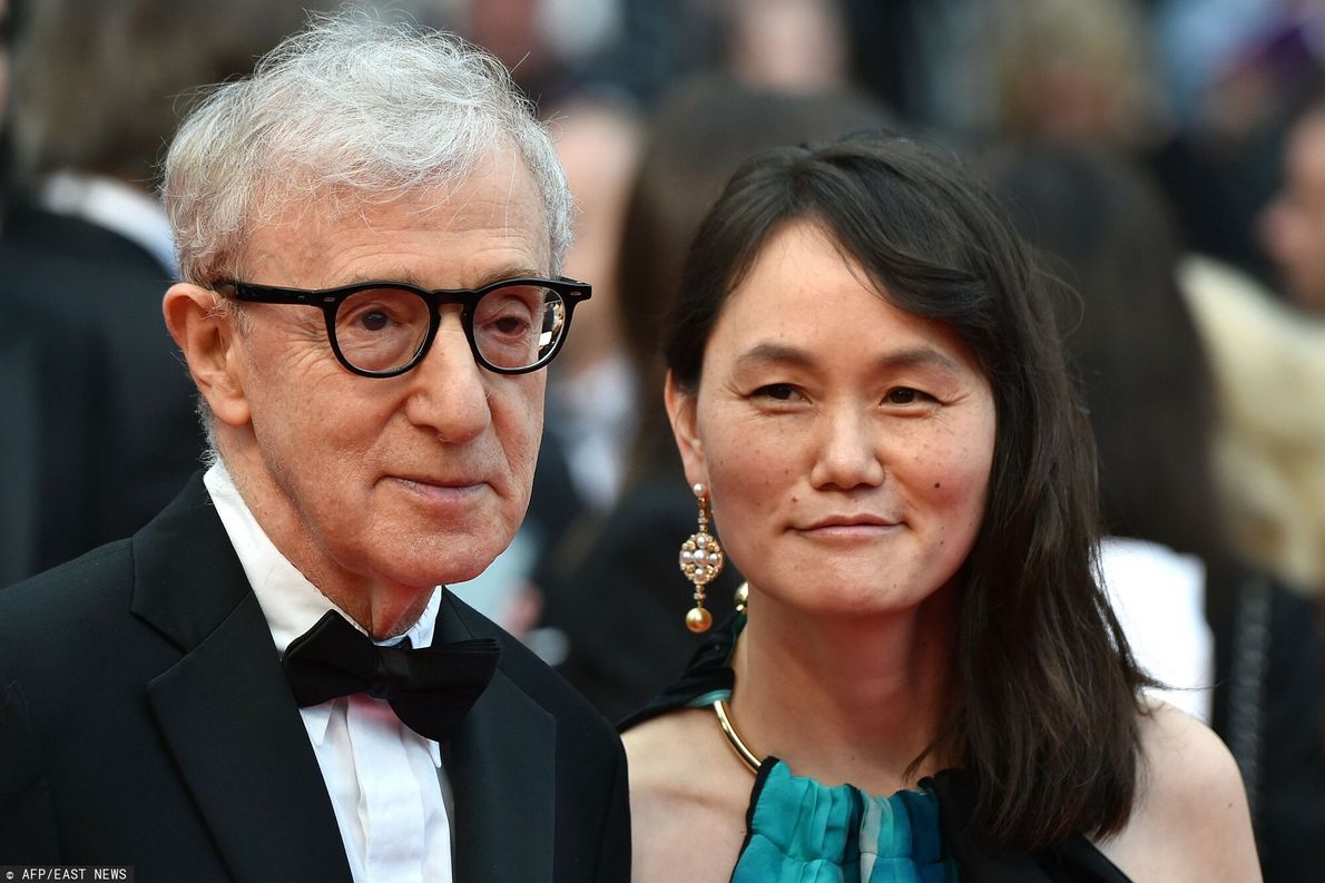 Woody Allen z żoną, adoptowaną córką Mii Farrow, Soon-Yi Previn