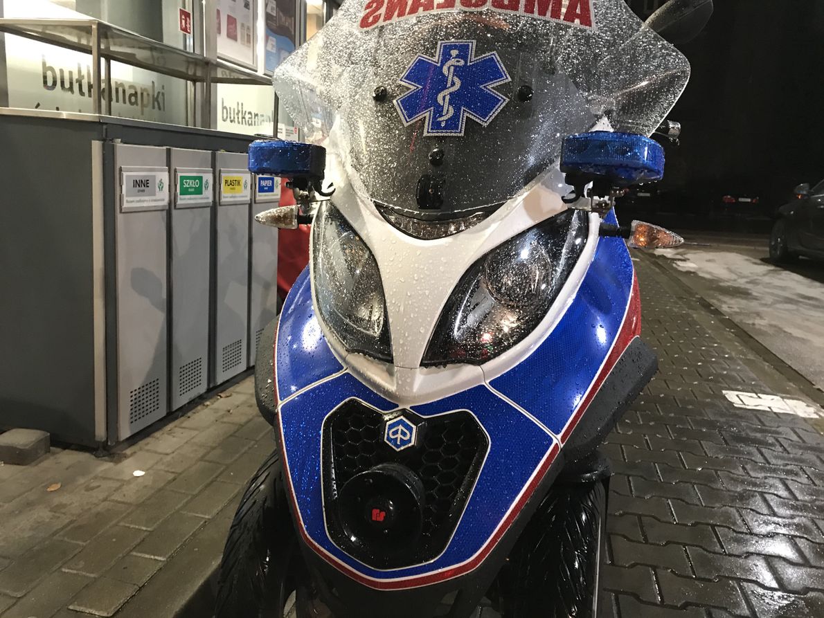 Motoambulans &quot;Borkosia&quot;, czyli solidny, trzykołowy skuter Piaggio