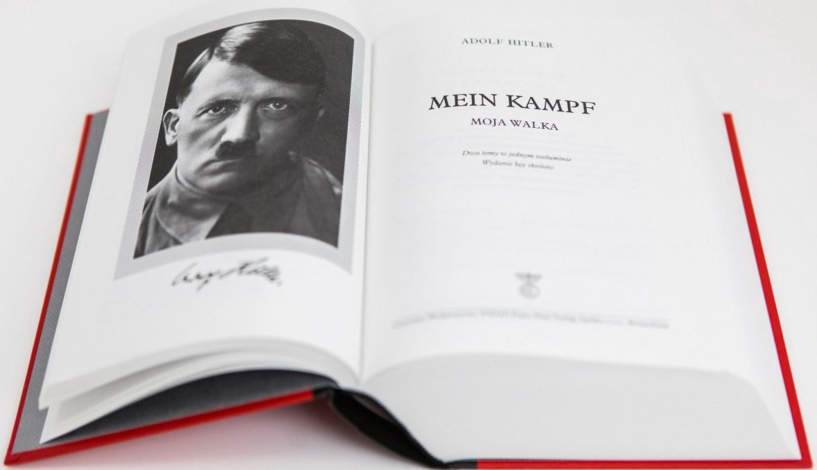 Krytyczna edycja &quot;Mein Kampf&quot; w tłumaczeniu i opracowaniu Eugeniusza Cezarego Króla ukazała się nakładem wydawnictwa Bellona