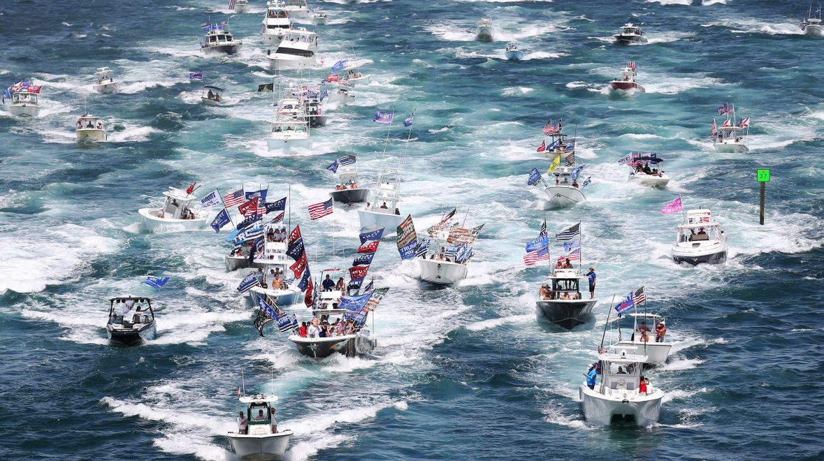 Parada morska zwolenników Trumpa przy posiadłości Mar-a-Lago, 7 września 2020 roku