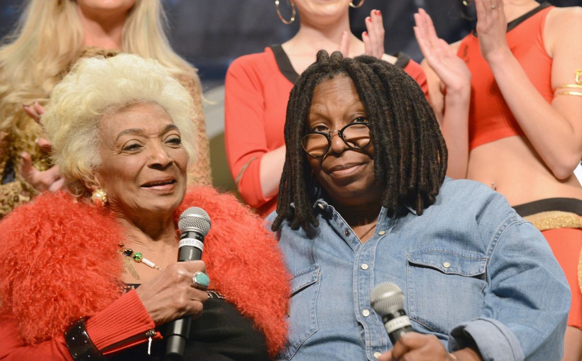 Nichelle Nichols i Whoopi Goldberg